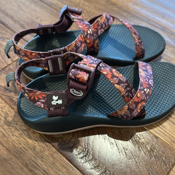Kids Chaco Z Cloud Woodstock sandal size 4 - Picture 2 of 7